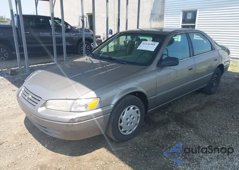 1998 Toyota Camry Ce/Le/Xle from USA, damaged, VIN 4T1BG22K6WU277604